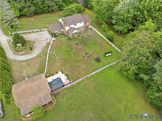 11016 Pridesville Rd, Amelia, VA 23002