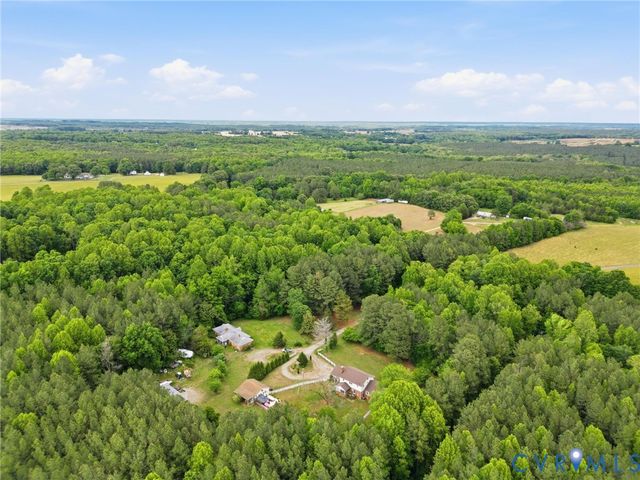11016 Pridesville Rd, Amelia, VA 23002