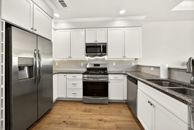 436 Cheney Loop, Central Point, OR 97502