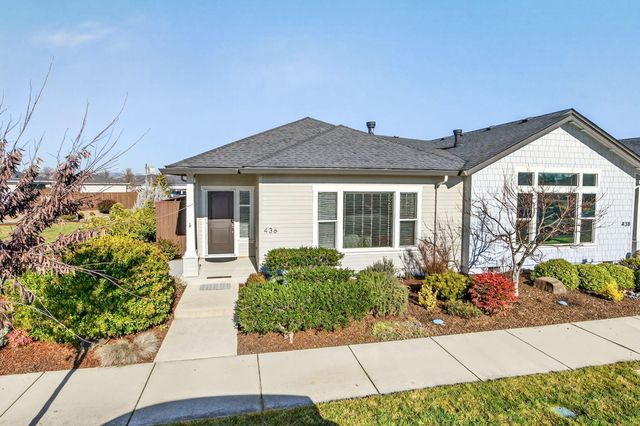 436 Cheney Loop, Central Point, OR 97502