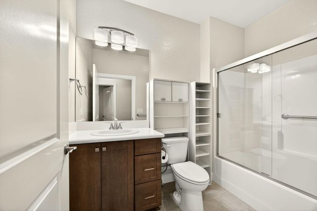 436 Cheney Loop, Central Point, OR 97502