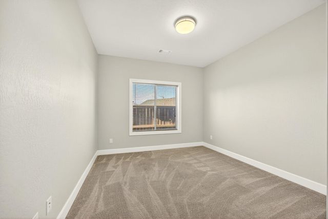 436 Cheney Loop, Central Point, OR 97502