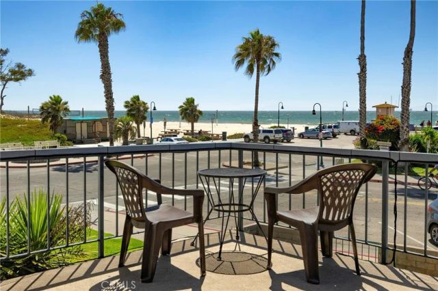 4980 Sandyland 104, Carpinteria, CA 93013