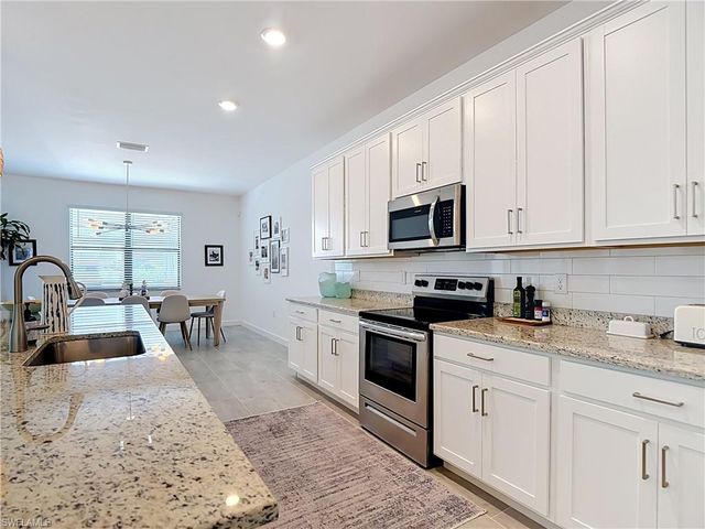 11361 Timber Creek DR, Fort Myers, FL 33913