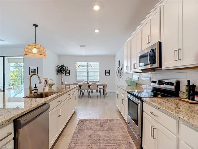 11361 Timber Creek DR, Fort Myers, FL 33913