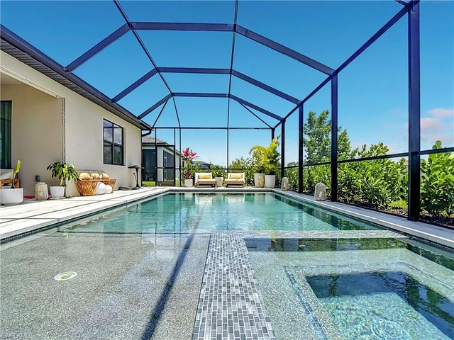 11361 Timber Creek DR, Fort Myers, FL 33913