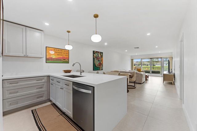 13797 Via Aurora D, Delray Beach, FL 33484