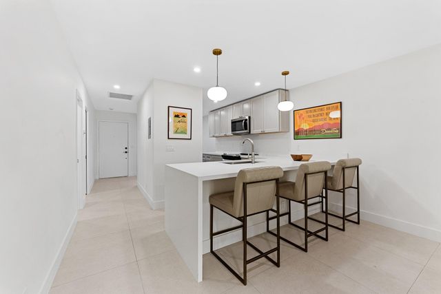13797 Via Aurora D, Delray Beach, FL 33484
