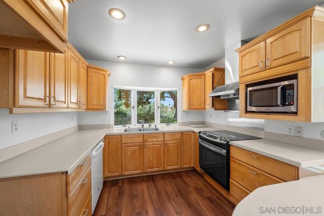 4452 Camrose Avenue, San Diego, CA 92122