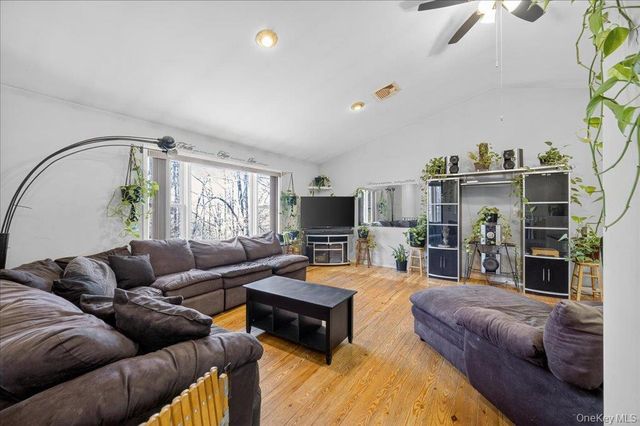 74 Pocatello Road, Middletown, NY 10940