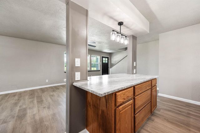 4340 County Road 541, Alvin, TX 77511
