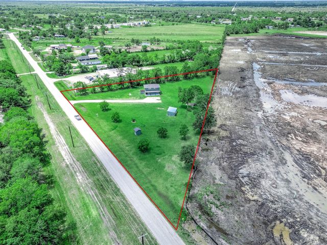 4340 County Road 541, Alvin, TX 77511