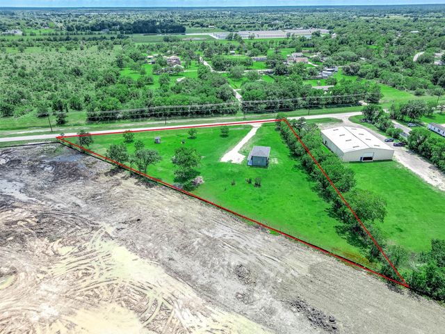 4340 County Road 541, Alvin, TX 77511