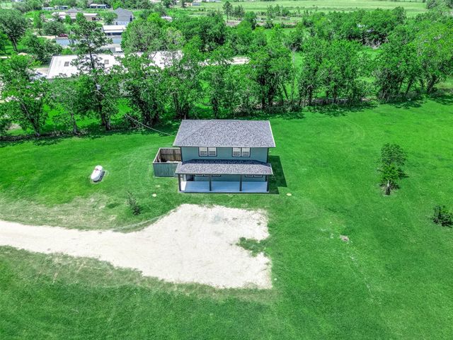 4340 County Road 541, Alvin, TX 77511
