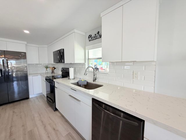 505 Oldsmar Lane, Key Largo, FL 33037