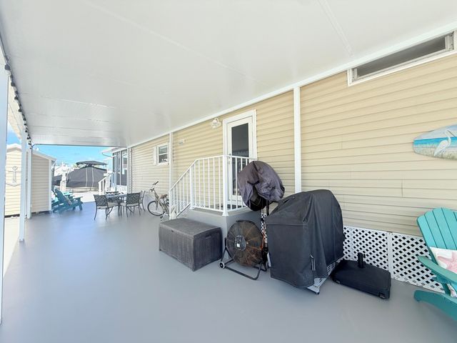 505 Oldsmar Lane, Key Largo, FL 33037