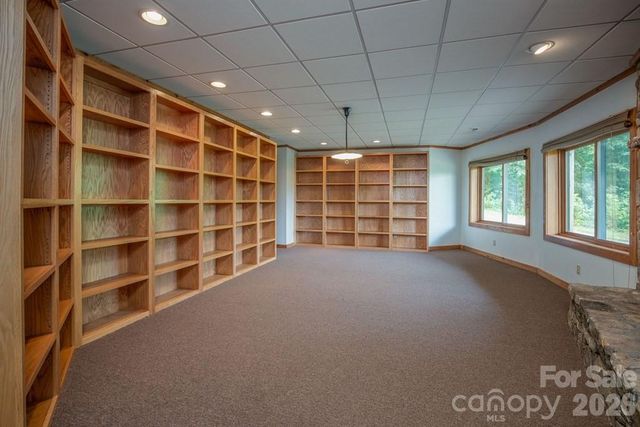 417 Quiet Forest Lane, Sylva, NC 28779