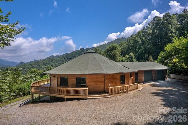 417 Quiet Forest Lane, Sylva, NC 28779