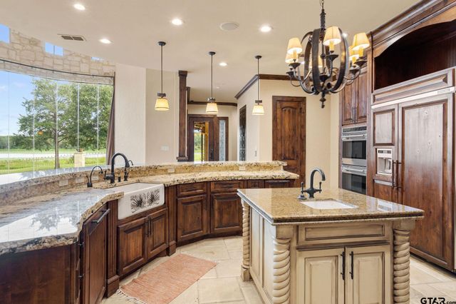 4331 Mark Hayes Court, Tyler, TX 75709