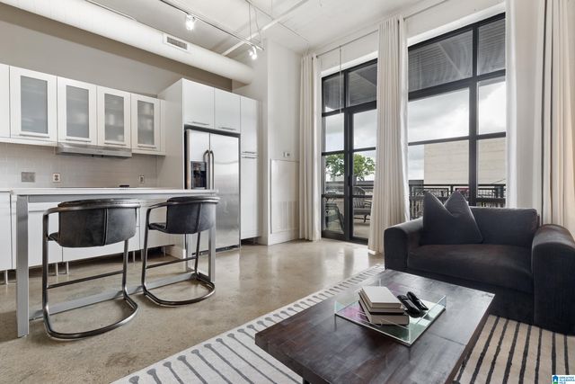 2201 5th Ave S Apt 208, Birmingham, AL 35233
