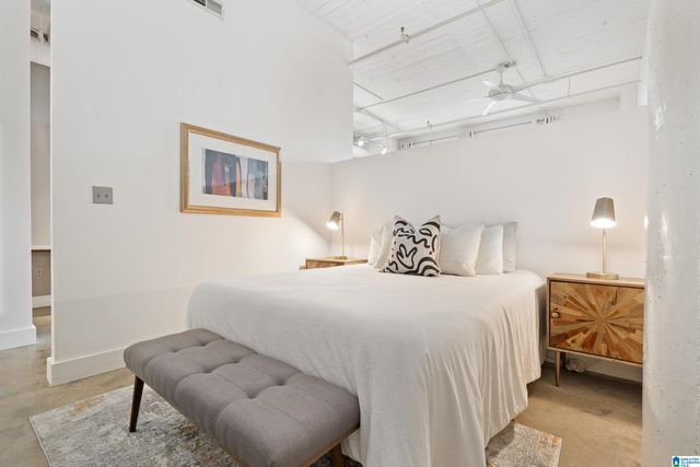 2201 5th Ave S Apt 208, Birmingham, AL 35233