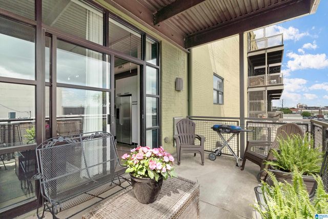 2201 5th Ave S Apt 208, Birmingham, AL 35233