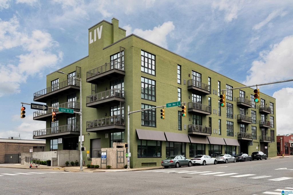 2201 5th Ave S Apt 208, Birmingham, AL 35233
