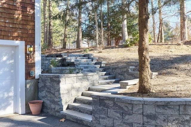 35 Sproul Rd, Hanover, MA 02339