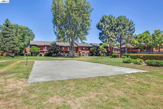 38623 Cherry Ln 128, Fremont, CA 94536