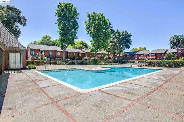 38623 Cherry Ln 128, Fremont, CA 94536
