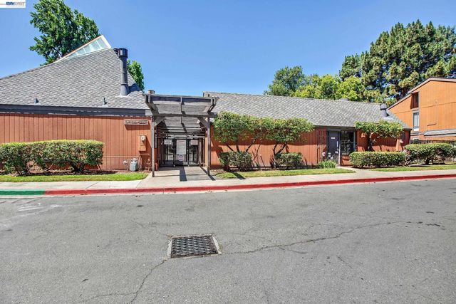 38623 Cherry Ln 128, Fremont, CA 94536
