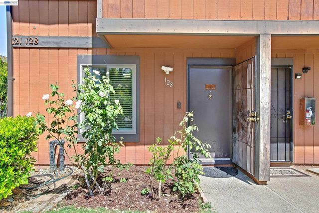 38623 Cherry Ln 128, Fremont, CA 94536