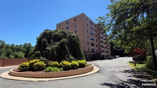 2348 Linwood Avenue 6O, Fort Lee, NJ 07024