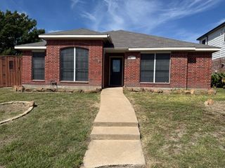 2904 Lakefield Drive, Wylie, TX 75098