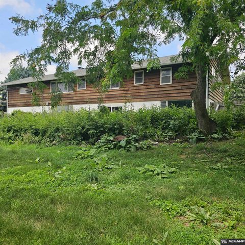 8535 Ames Avenue, Omaha, NE 68134