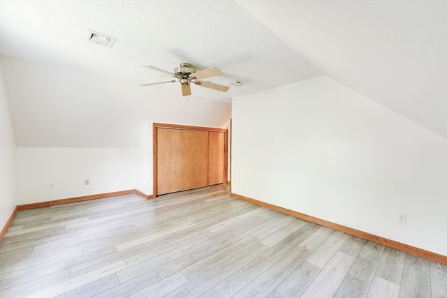 41 Park St, Agawam, MA 01030