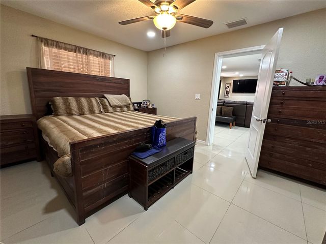 505 W 130TH AVENUE, Tampa, FL 33612