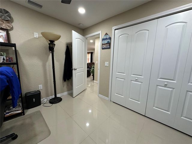 505 W 130TH AVENUE, Tampa, FL 33612