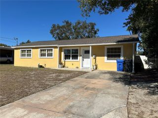 505 W 130TH AVENUE, Tampa, FL 33612