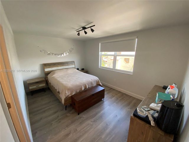 8661 NW 4th Terrace 903, Miami, FL 33126