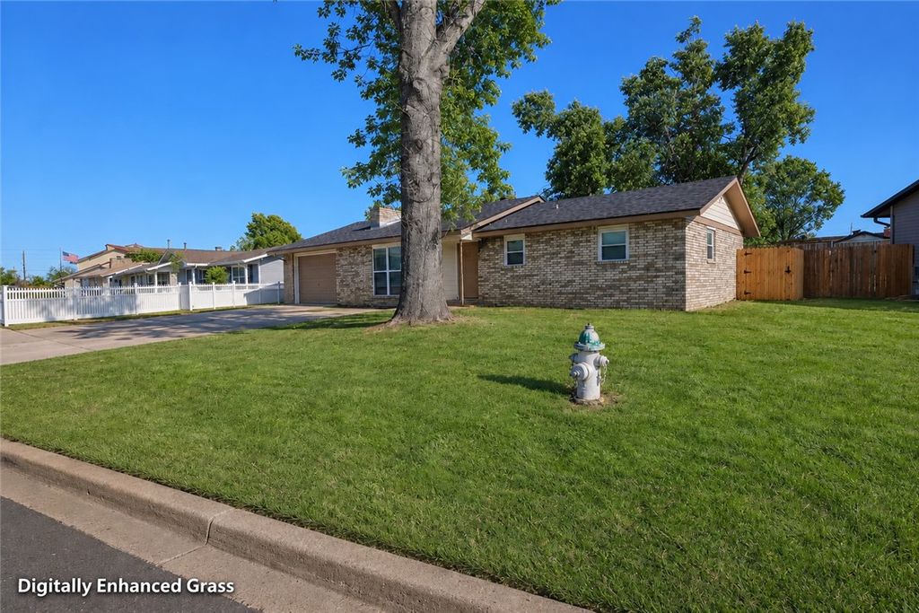 1312 Wood Street, Rogers, AR 72756