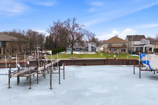 35568 Hamer Street, New Baltimore, MI 48047