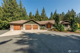 1065 Henry Boyd Road, Port Angeles, WA 98362