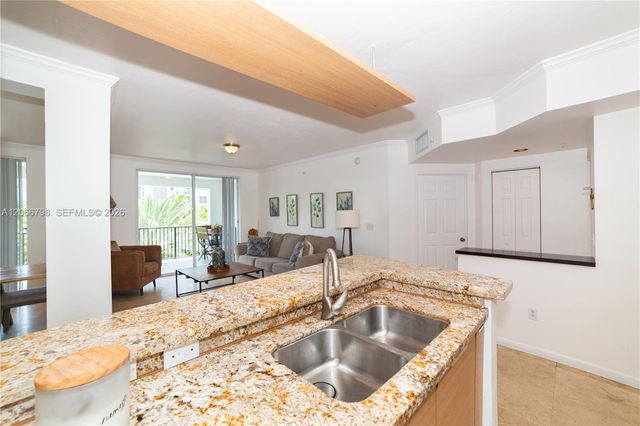 17100 N Bay Road 1501, Sunny Isles Beach, FL 33160