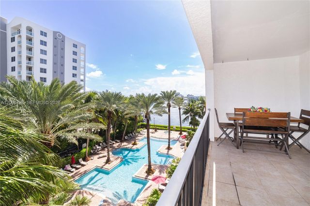 17100 N Bay Road 1501, Sunny Isles Beach, FL 33160