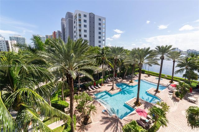 17100 N Bay Road 1501, Sunny Isles Beach, FL 33160