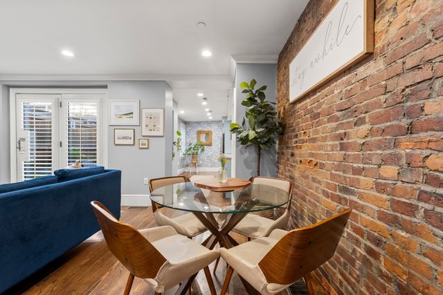 209 W Springfield St 1, Boston, MA 02118