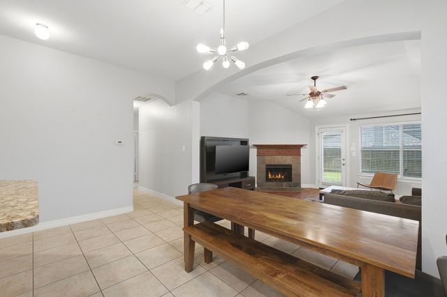 914 Rockton Drive, Wylie, TX 75098