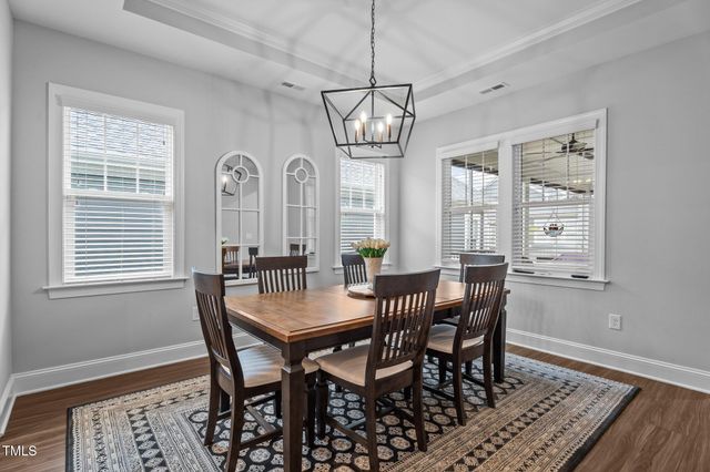 33 Davidson Street, Clayton, NC 27527