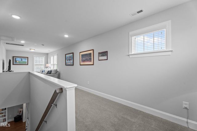 33 Davidson Street, Clayton, NC 27527